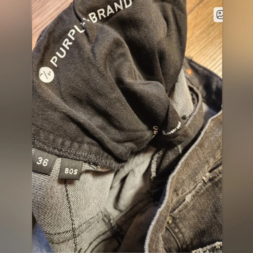 SIZE 36×34 PURPLE BRAND RESIN KNEE SLIT SKINI OVER SPRAY SLIM FIT BLACK JEANS - Picture 9 of 10